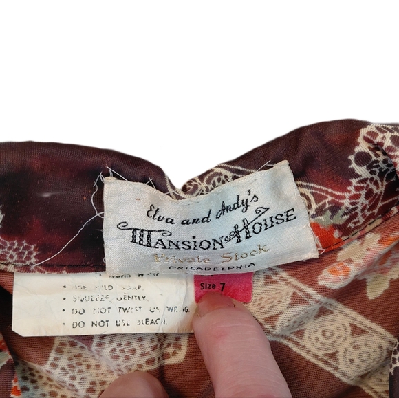 Floral Patterned Jumpsuit - Picture 7 of 7